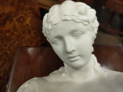 Belleek bust Thumbnail 4