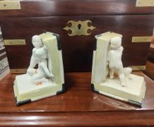 Pair of 1920s porcelain bookends Thumbnail 3