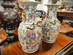 Pair of 19th century chinese/cantonese vases Thumbnail 2