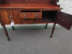 Georgian mahogany sideboard Thumbnail 3