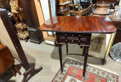 Georgian mahogany work table Thumbnail 6