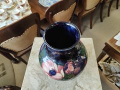 Moorcroft vase Thumbnail 3