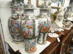 Pair of chinese / cantonese vases  Thumbnail 2