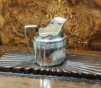 Victorian irish silver jug Thumbnail 3