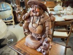 Carved wooden chinese figure / buddha Thumbnail 2