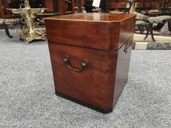 Victorian mahogany decanter box Thumbnail 2