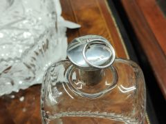Georgian mahogany decanter box  Thumbnail 6