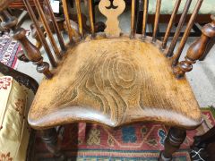 Oak armchair Thumbnail 2