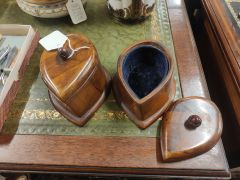 Pair of wooden trinket boxes Thumbnail 4