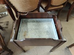 Mahogany jardiniere Thumbnail 3
