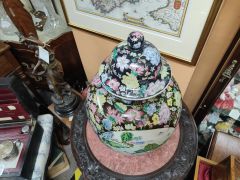 Chinese jar & cover  Thumbnail 2