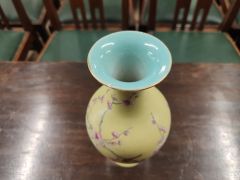 19th century chinese vase Thumbnail 4