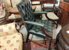 Mahogany and leather armchair Thumbnail 3