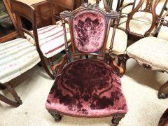 Three piece victorian dark walnut suite Thumbnail 3