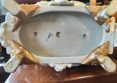 German porcelain centre vase  Thumbnail 4