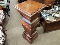 Edwardian oak pedestal Thumbnail 4
