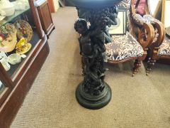 Pedestal Thumbnail 2