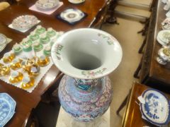 Chinee vase Thumbnail 4