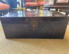 Vintage trunk / case Thumbnail 2