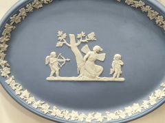 Framed wedgewood plaque Thumbnail 2