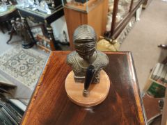 French spelter pen stand with marble base Thumbnail 3