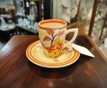 Clarice cliff cup & saucer Thumbnail 1