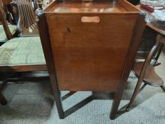 Georgian mahogany cabinet Thumbnail 4