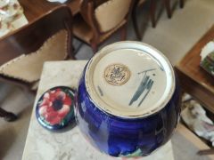 Moorcroft jar & cover Thumbnail 4