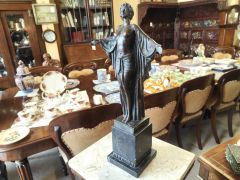 Bronze figure on marble plinth   (modern) Thumbnail 2