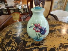 Moorcroft lamp Thumbnail 2