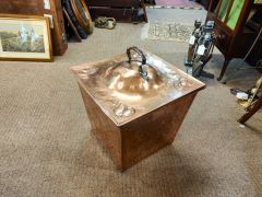 Copper art nouveau coal bin  Thumbnail 1