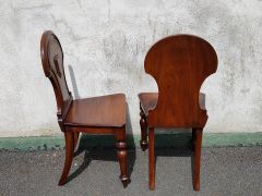 Pair of mahogany hall chairs Thumbnail 4