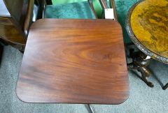 19th century mahogany table  Thumbnail 2