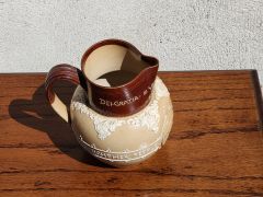 Queen victorian doulton jug Thumbnail 4