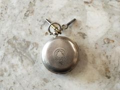 Silver pocket watch Thumbnail 2