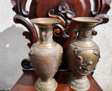 Pair of japanese bronze vases Thumbnail 2