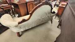 Victorian mahogany settee Thumbnail 4
