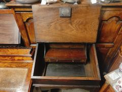 Early 18th century oak writing desk / slope on stand Thumbnail 2