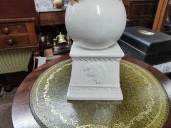 Terracotta eagle on porcelain base Thumbnail 3