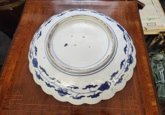Large 19th century imari plate Thumbnail 3