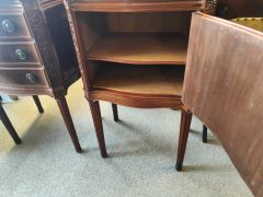 Pair of marble top pedestals Thumbnail 3