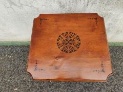 Victorian mahogany table Thumbnail 2