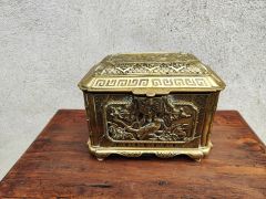 19th century brass tea caddy Thumbnail 1