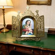 19th century gilt framed porcelain plaque Thumbnail 1
