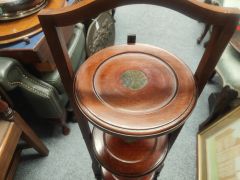 Mahogany cake stand Thumbnail 4