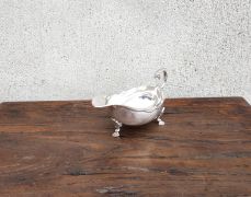 Irish silver sauce boat Thumbnail 2