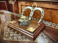 Brass oak ink stand Thumbnail 2
