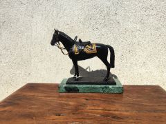Bronze horse on marble plinth Thumbnail 4