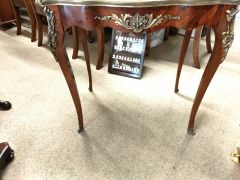 French kingwood side table Thumbnail 4