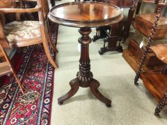 Mahogany wine table Thumbnail 3